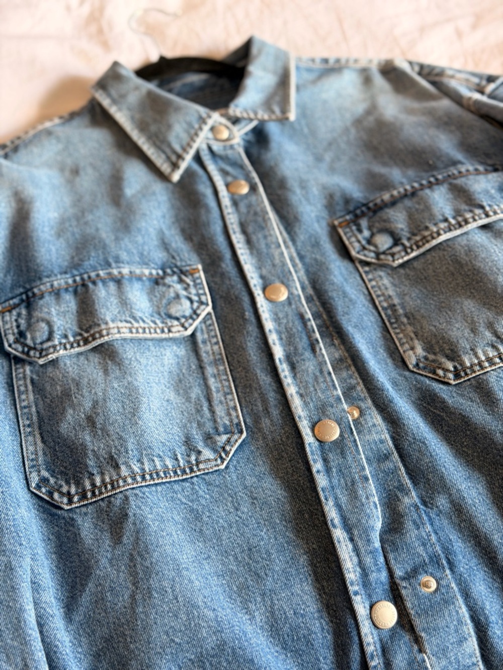 NWT AGOLDE Camryn Denim Shirt Jacket - Picture 6 of 11